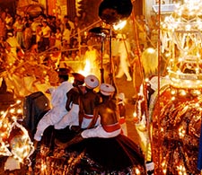 Kandy Esala Perahera