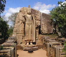 Avukana Buddha Statue